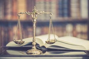 checks and balances scale